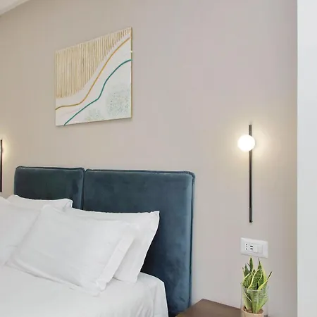 아파트 Clarino - Modern & Bright With Balcony *